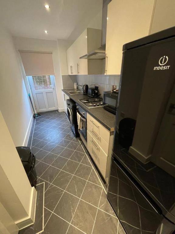 Two Bedroom House Free Parking Apartment Liverpool